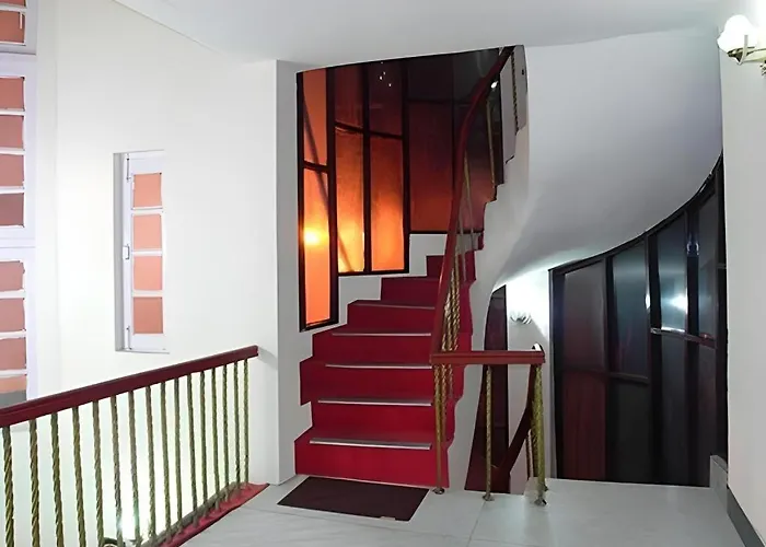 Hotel Himgiri Dalhousie
