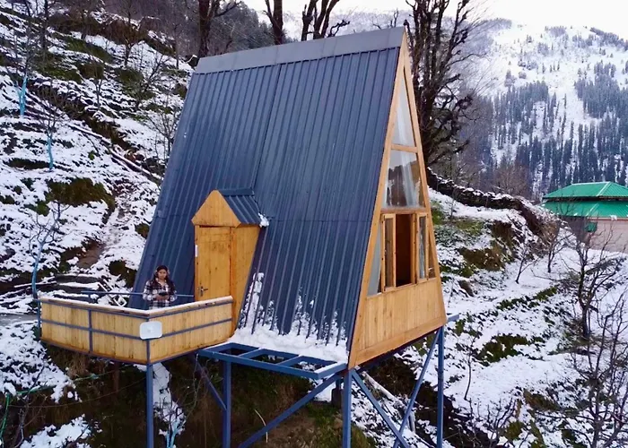 Awe Glamping Hotel Manali 