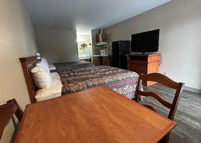 Lodge Inn Extended Stay Goldsboro