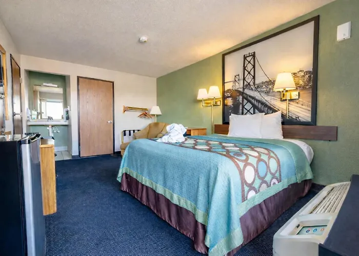 Townhouse Barstow Route 66 Hotel
