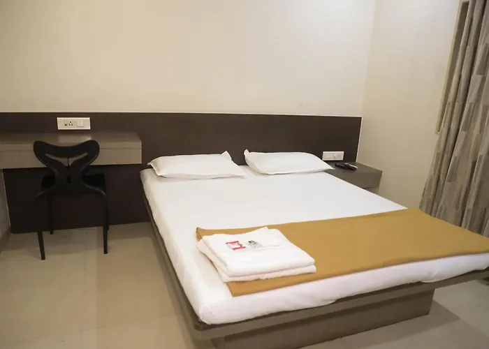 Hotel Maharaja Thane