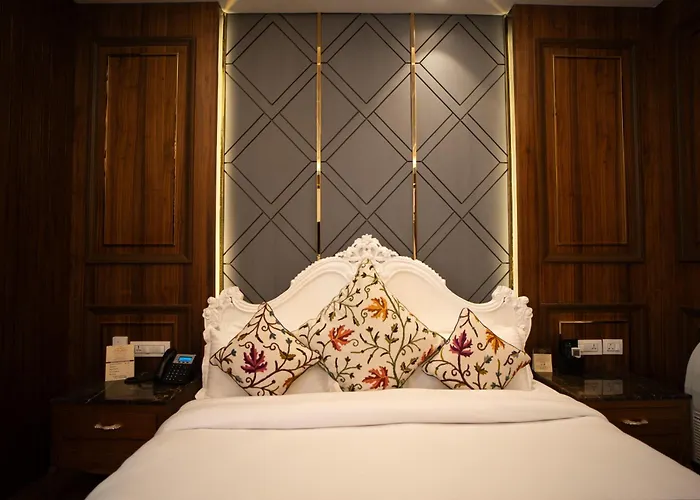Sindh Resorts Srinagar 