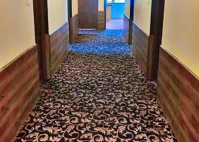 Hotel Al-Mehar -Best - 3 Star Hotel Luxury Hotel Srinagar 