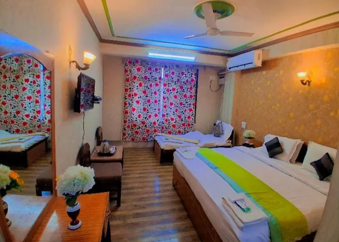 Hotel Al-Mehar -Best - 3 Star Hotel Luxury Hotel Srinagar 