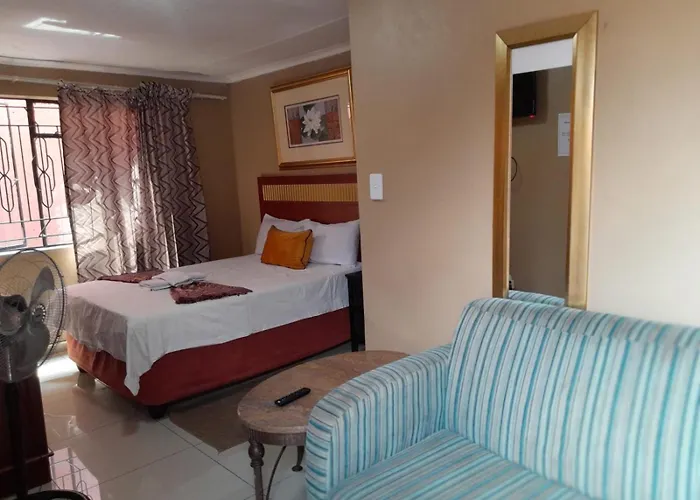 Medupi 2 Guesthouse. Kempton Park