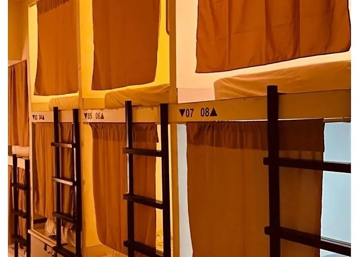 Mycapsule Bali Hotel Seminyak 