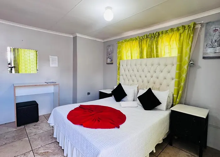 Village Boiketlo Bloemfontein