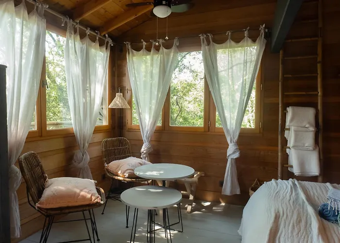 Orion Treehouses Saint-Paul-de-Vence
