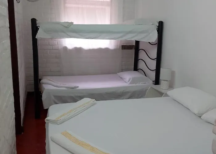 Bed and Breakfast Brisas de gran limonar Cali