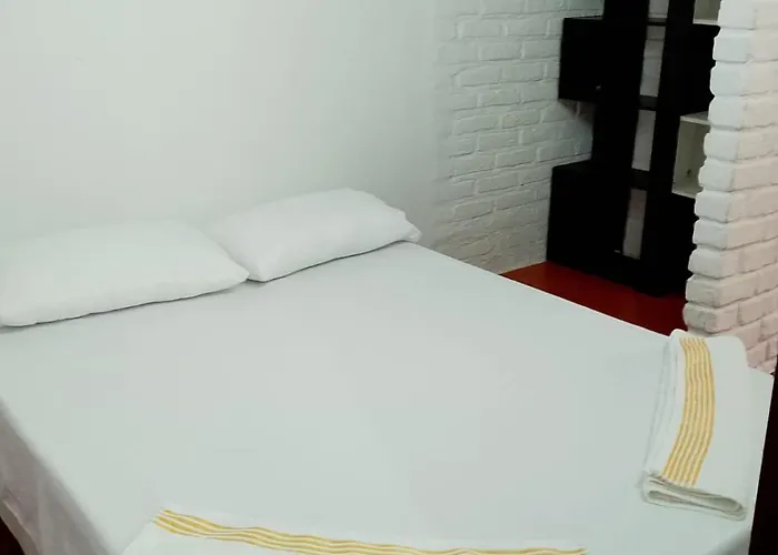 Bed and Breakfast Brisas de gran limonar Cali