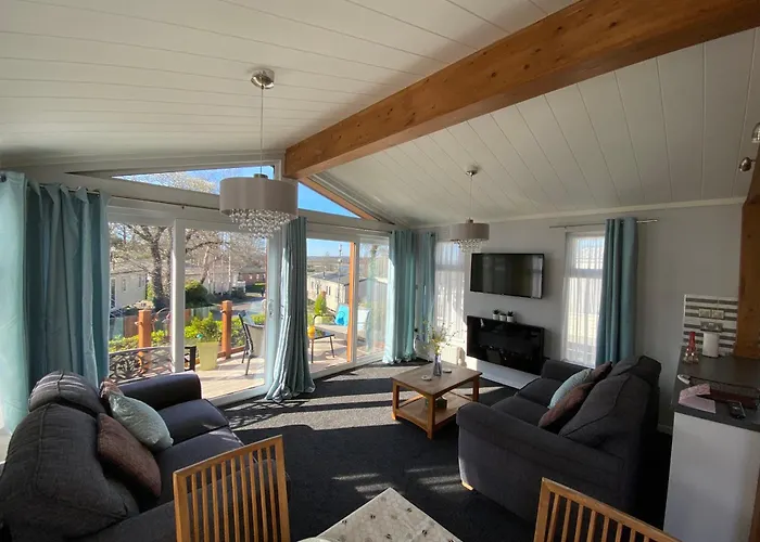 Sunset Lodge Poole