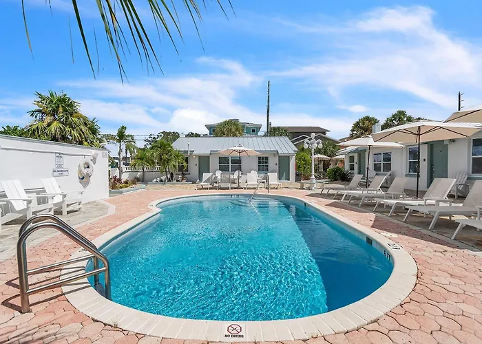 The Bungalows St. Pete Beach