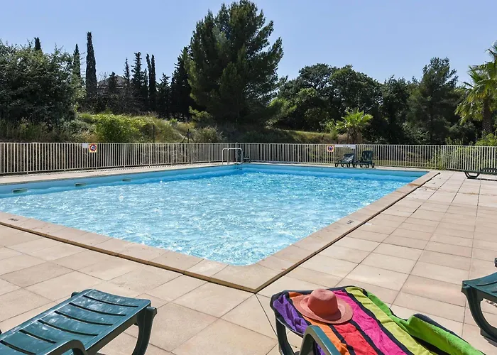 Comfort Aparthotel Six-Fours Six-Fours-les-Plages
