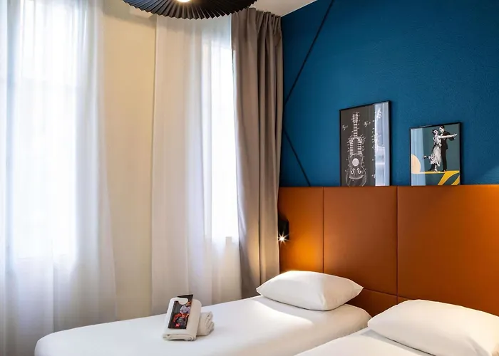 Hotel Ibis Paris Ornano Montmartre Nord 18Eme