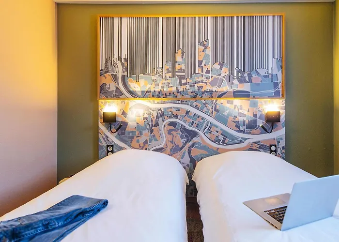 Ibis Styles Lyon Croix Rousse Hotel