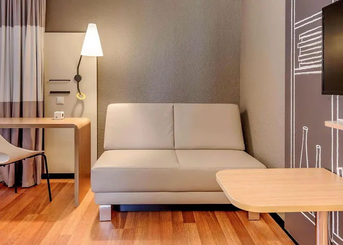 Ibis Berlin Mitte Otel