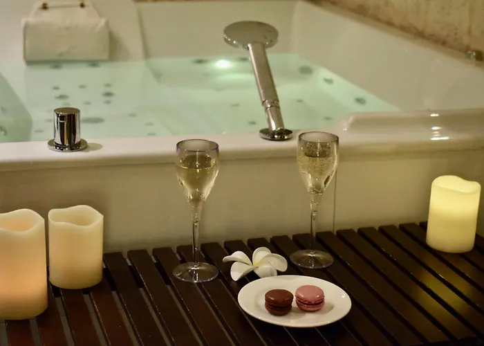 Le Trophee Boutique Hotel Spa- La Loggia Appart'Hotel Deauville
