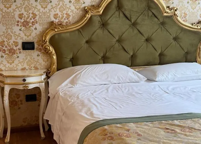 Hotel Tre Archi Venedig
