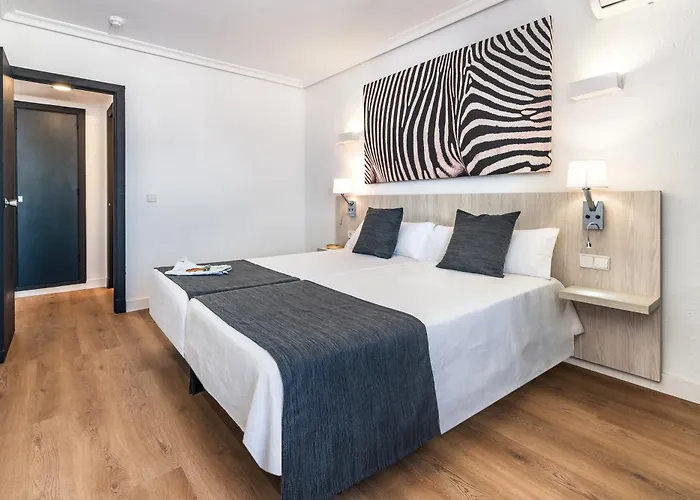 Apartamentos Vibra Tivoli Playa d'en Bossa