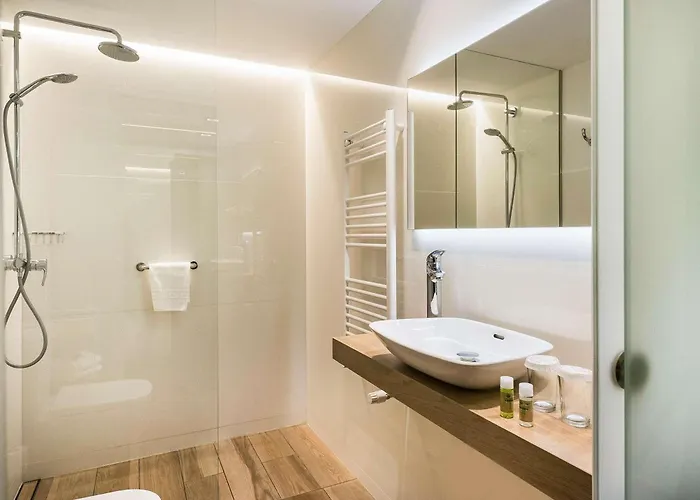 Ibis Styles Figueres Ronda Hotel