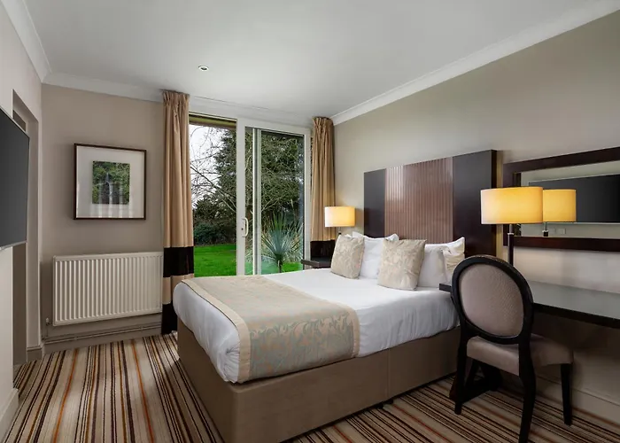Hartsfield Manor Hotel Dorking