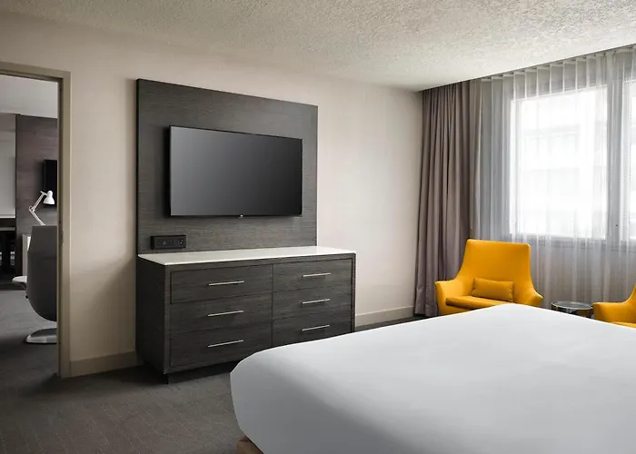 Hyatt Regency Los Angeles International Airport