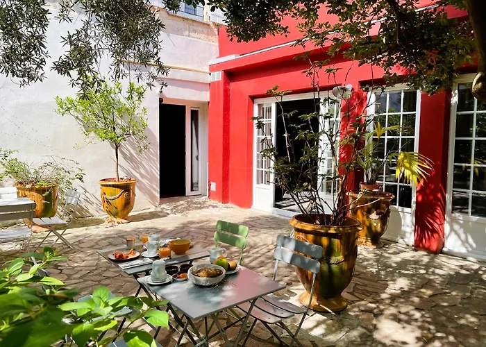 Hôtel Saint Louis Aigues-Mortes