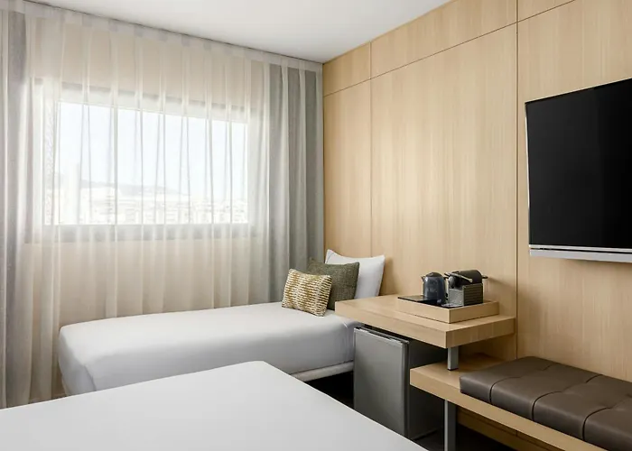 Ac Hotel Sants By Marriott Barcelona