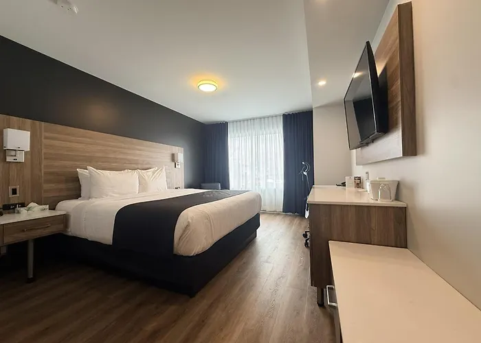 Hotel & Suites Le Dauphin Drummondville