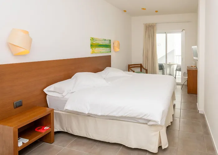Es Mitjorn Hotel San Antonio Abad