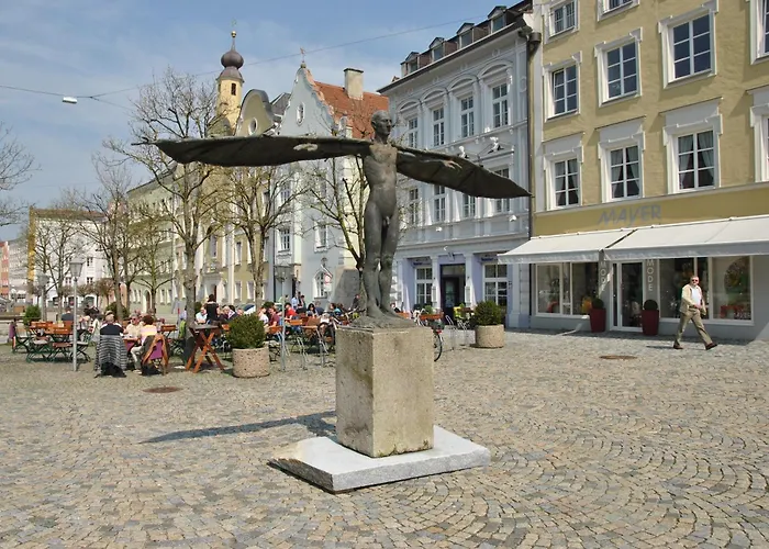 Hotel Garni Lindacher Hof Burghausen