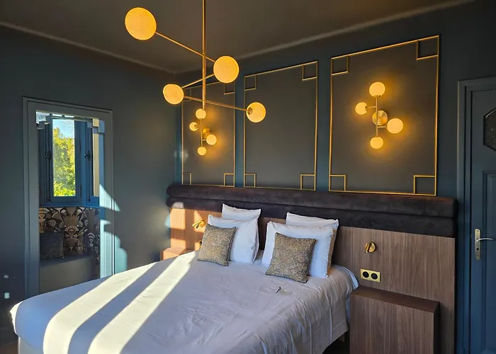 Le Castel Guesthouse Bayeux