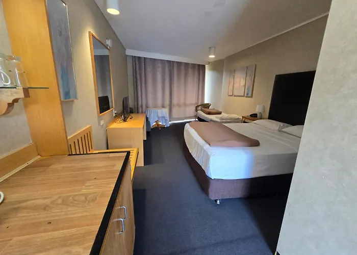 Sandown Regency Hotel & Apartments Noble Park