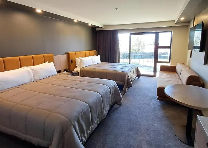 Distinction Mackenzie Country Hotel Twizel