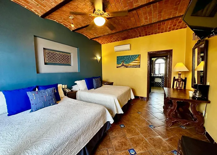 La Villa Del Ensueno Boutique Hotel Tlaquepaque