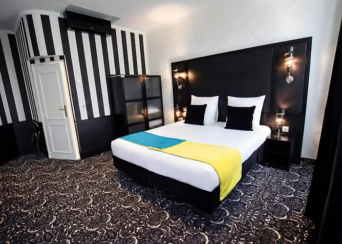 Hotel Peyris Opera París