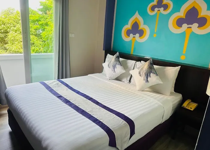 Sawasdee Hotel @ Sukhumvit Soi 8 Bangkok