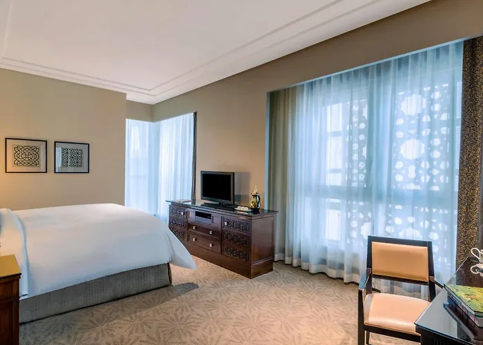 Makkah Clock Royal Tower, A Fairmont Hotel La Mecque