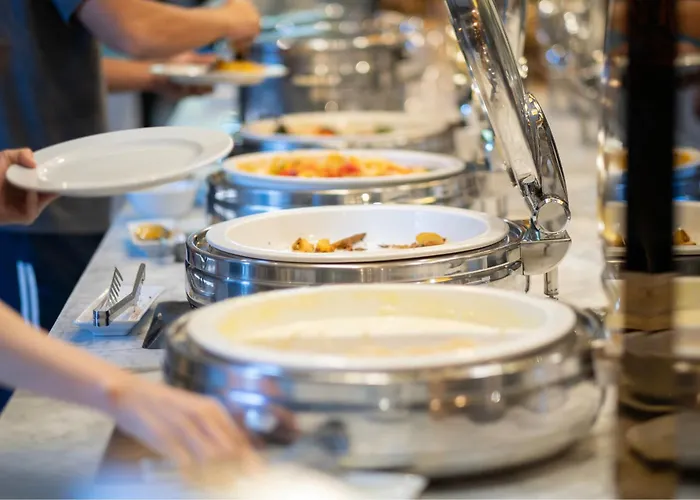 Ttc Hotel Deluxe Airport TP. Hồ Chí Minh