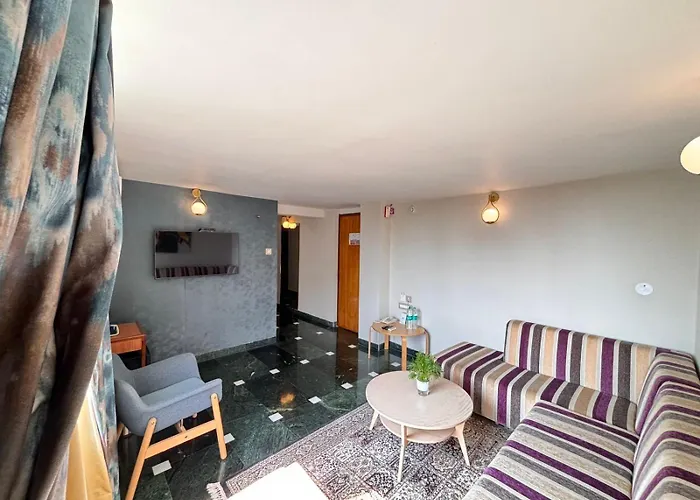 Hiltop Hotel Mumbai