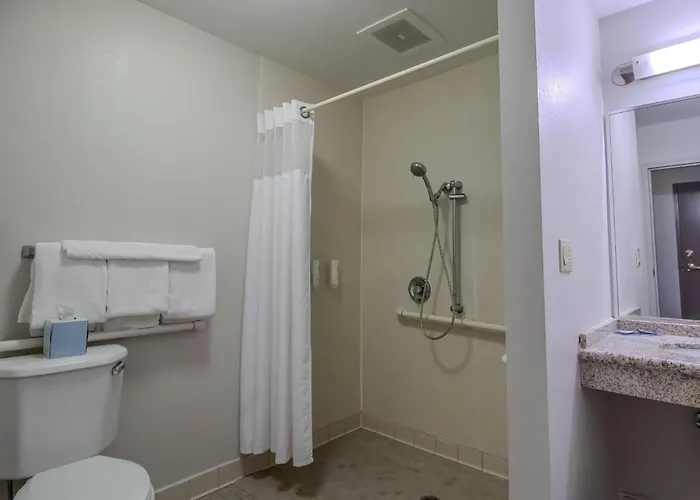 Country Inn & Suites By Radisson, Convention Center Altoona