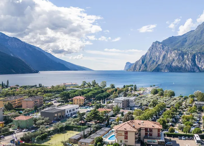 Hotel Angelini Torbole Sul Garda