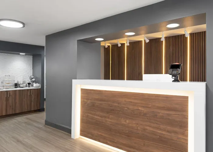 Super 8 By Wyndham Chattanooga East - Hamilton Place