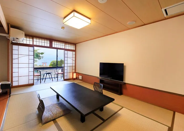 Hotel Kikunoya Hatsukaichi