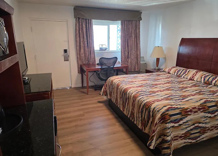 Economy Inn Socorro