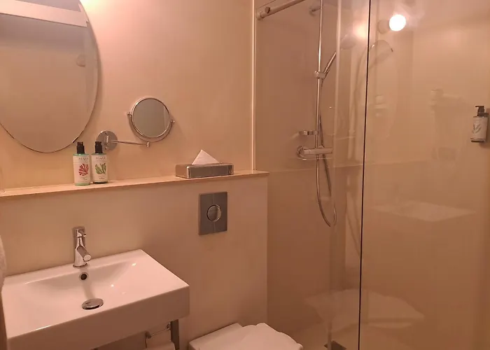 Bed and Breakfast Circa 1905 Barcelona