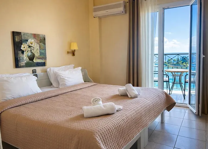Aegli Hotel Perama 