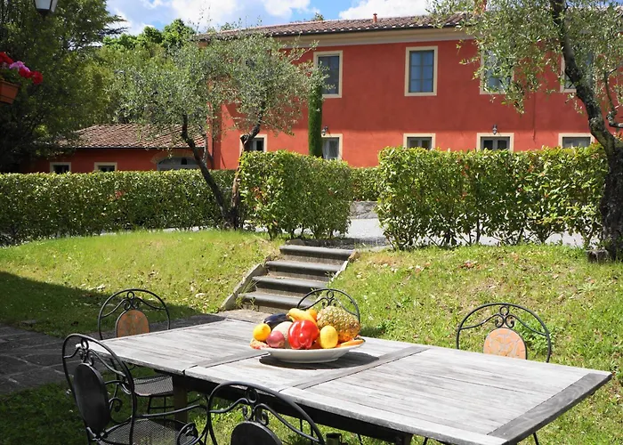 Tenuta Guinigi Antico Borgo Di Matraia - Exclusive Holidays Apartments & Pool Lucca