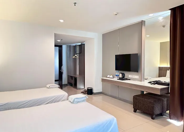 Crystal Suites Suvarnbhumi Airport Bangkok