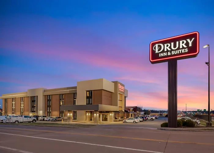 Drury Inn & Suites Joplin